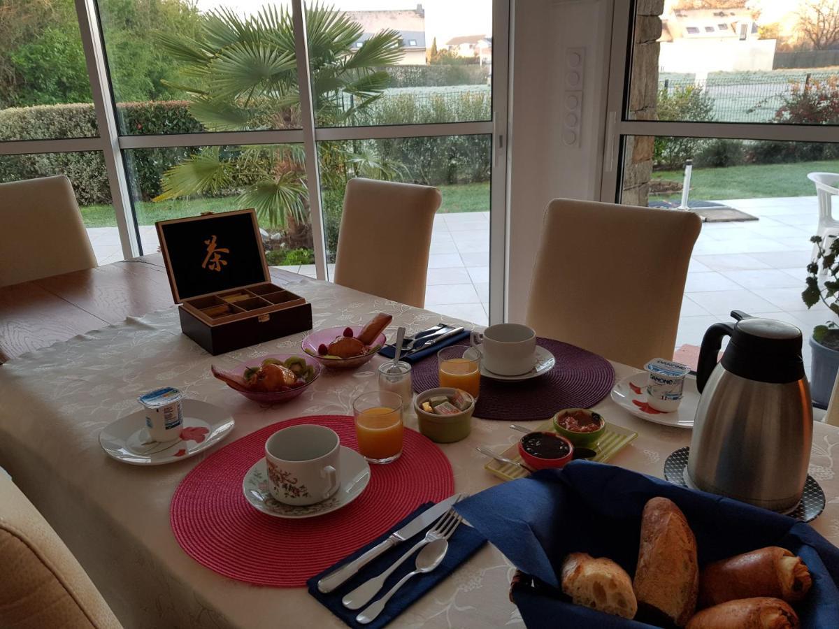 Chez Mt Et Jr Acomodação com café da manhã Vannes Exterior foto
